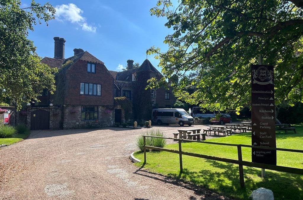 Buckswood School