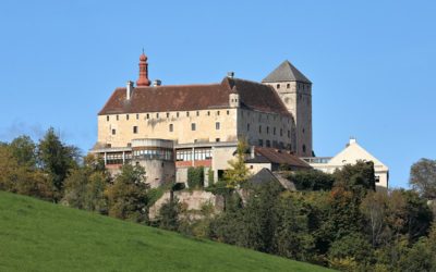 Schloss Krumbach  International School