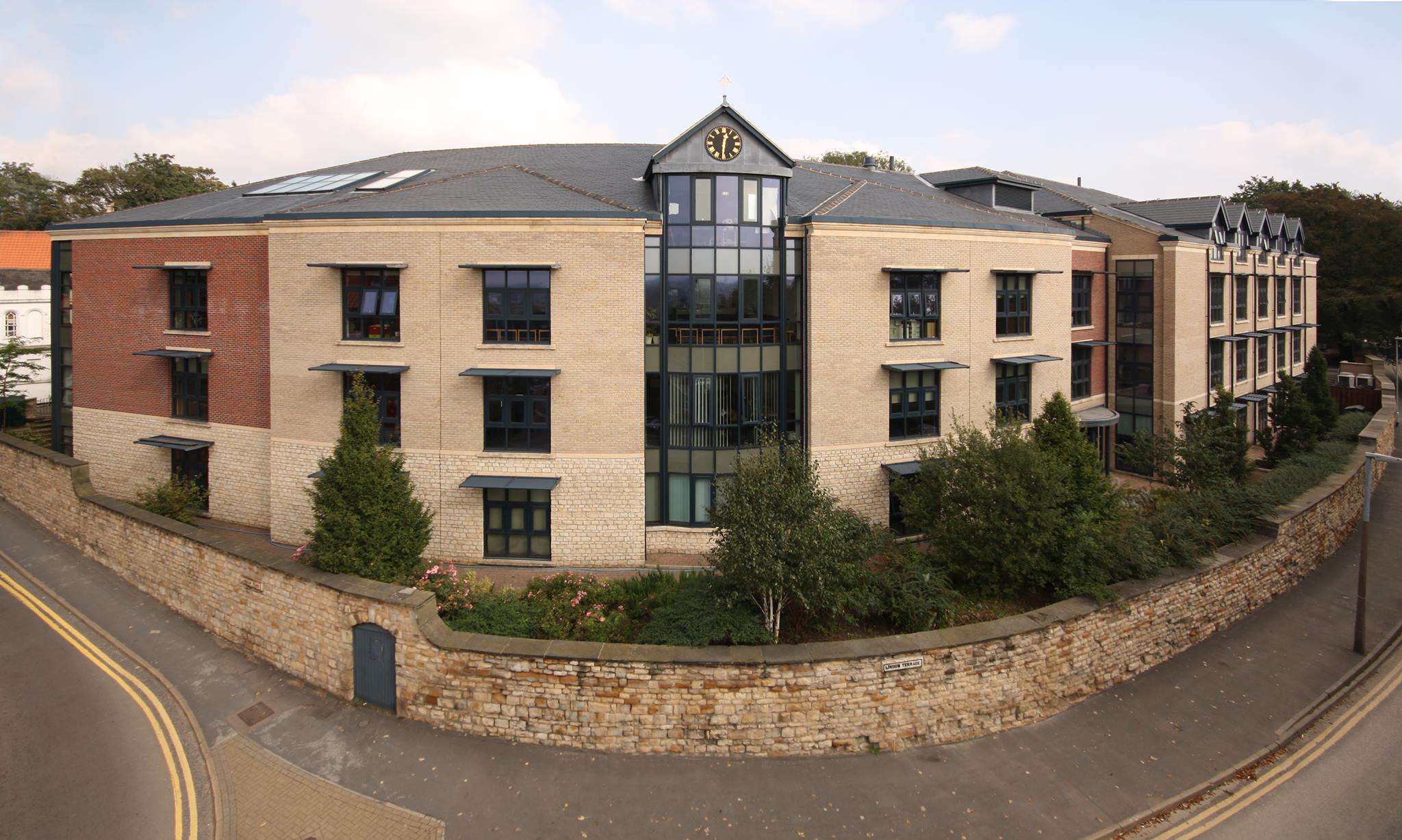 Lincoln Minster School