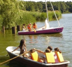 Чуждоезиков лагер