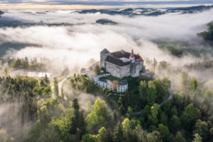 Schloss Krumbach International School